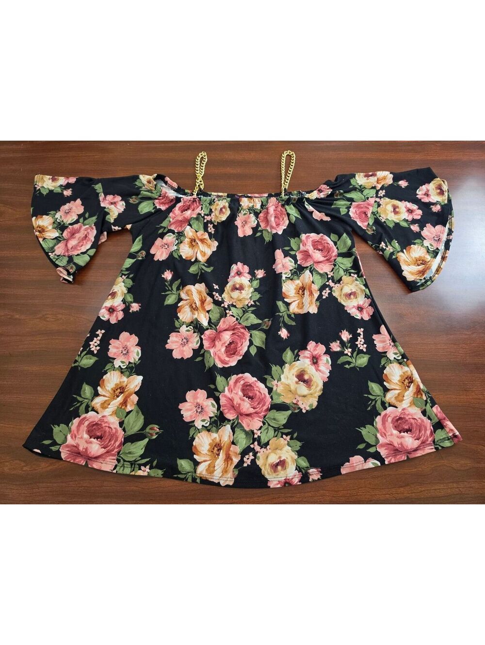 First Love 1X Floral Off The Shoulder Top Gold Chain Straps Romantic Floral Boho